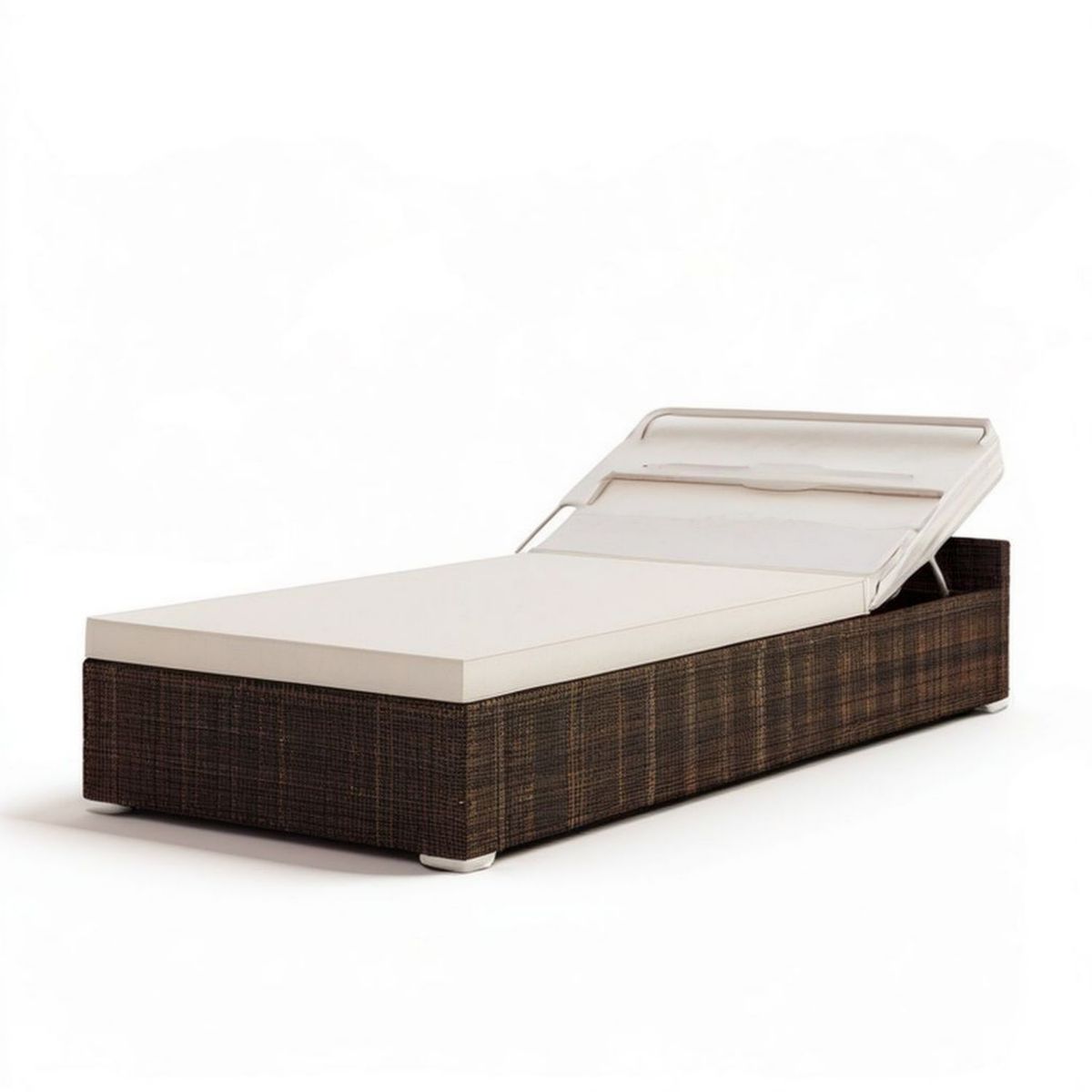 Verstellbare Gartenliege 200 x 70 x 35 cm aus Polyrattan in Braun/Creme